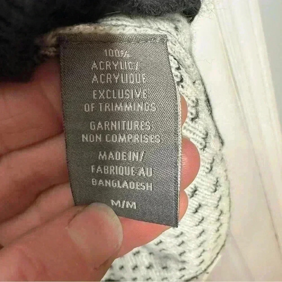 Denver  Hayes Sweater Crew Neck Grey/White/Black Size Medium - Picture 7 of 16